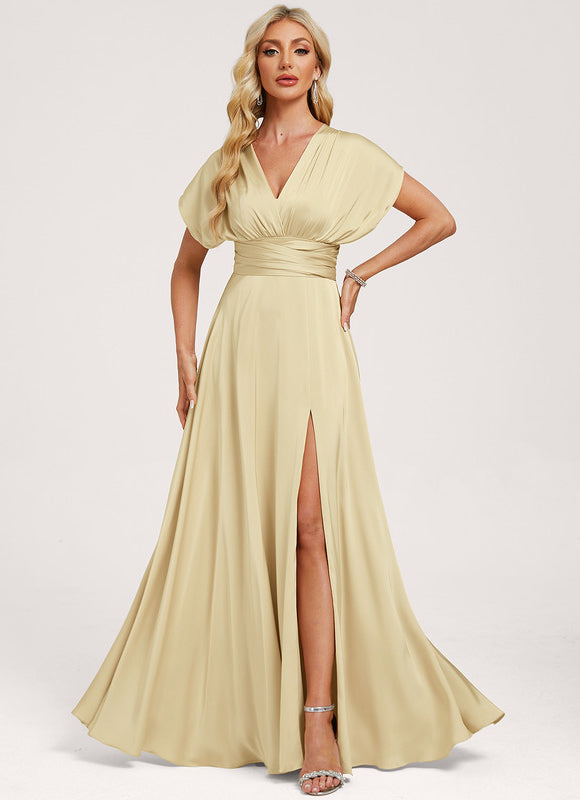 Robe Fluide Décolleté Licou Asymétrique Satin Crème. - gallery 9