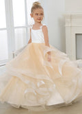 Robe De Mariée Dorée Et Blanche