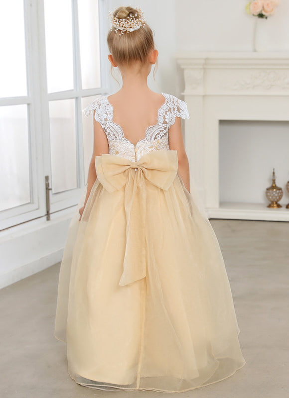 Robe De Mariée Blanche Et Dorée - gallery 1