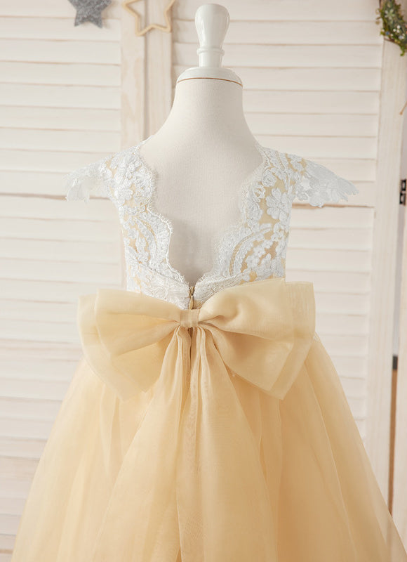 Robe De Mariée Blanche Et Dorée - gallery 8